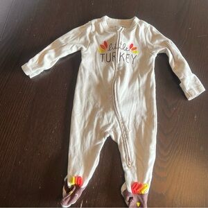 Old Navy Little Turkey Sleep n Play 3-6m